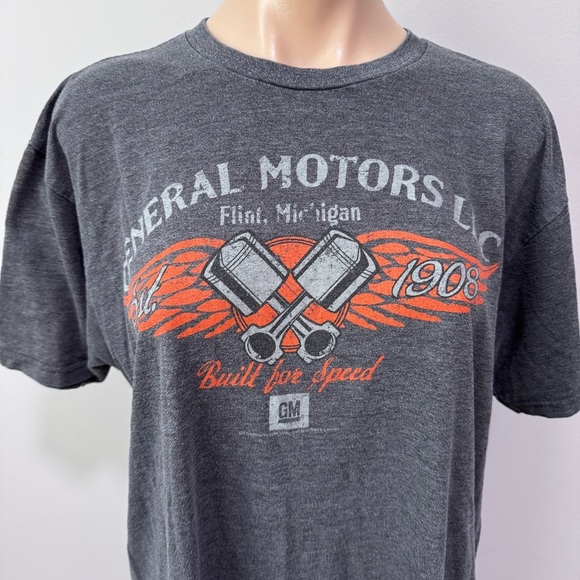 General Motors Savvy Flint Michigan Built for Speed Gray T-shirt Large - Picture 2 of 4